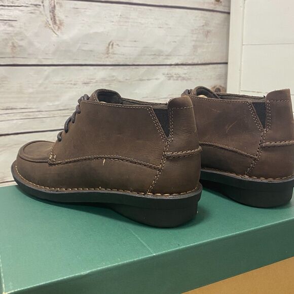 VTG Clarks Bendables Woman's Ankle Boot Brown Leather Upper 5.5M Shoes 5 1/2 M - Picture 9 of 14